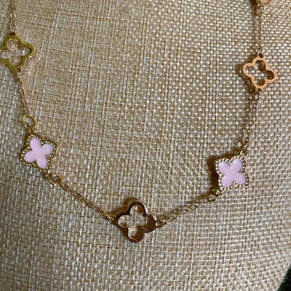Elegant Gold and Pink Floral Necklace - Picture 3 of 7